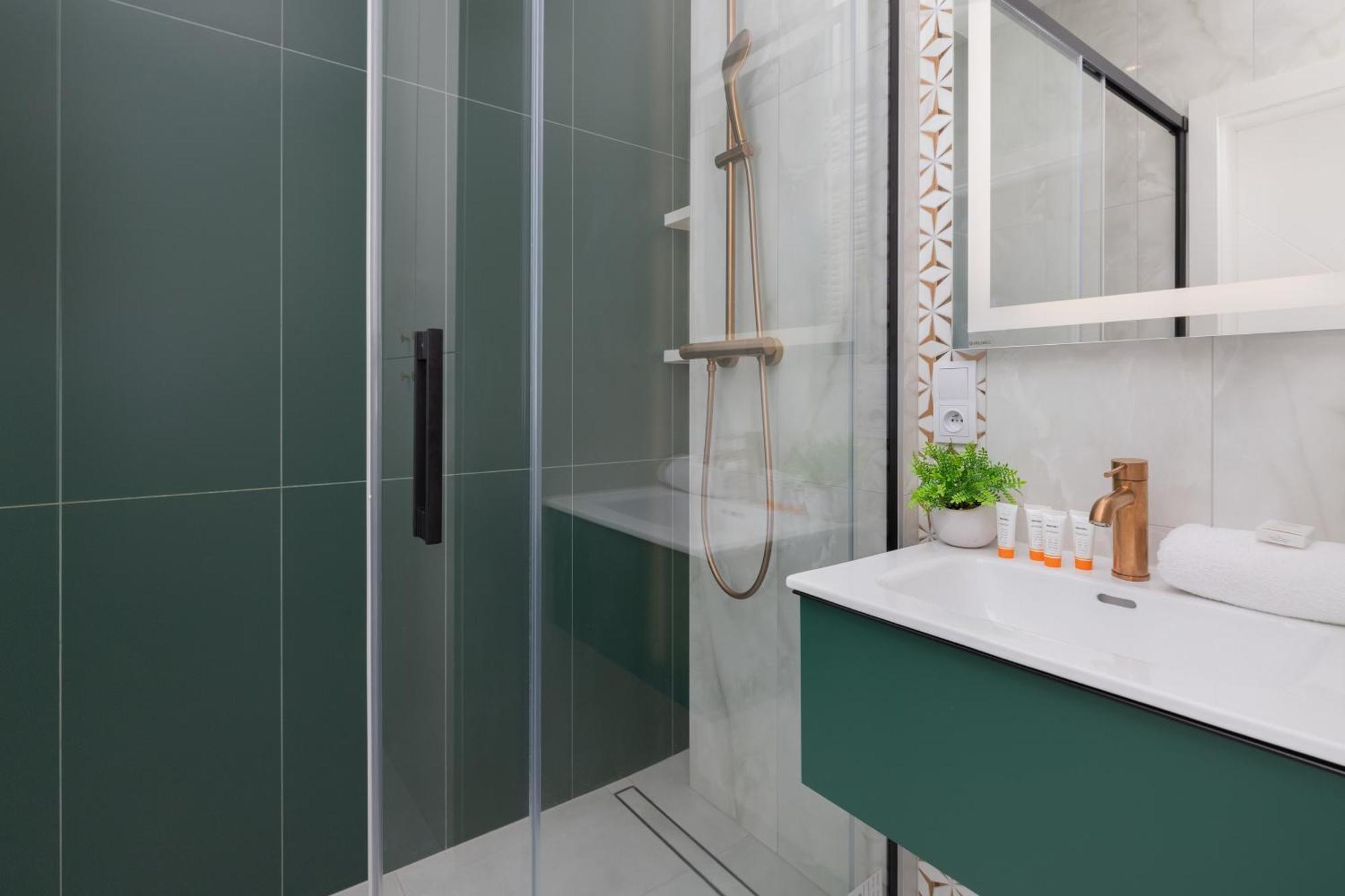 Lux Apartment Niemcewicza With Ac & Balcony Warsaw Ochota By Noclegi Renters Exterior photo